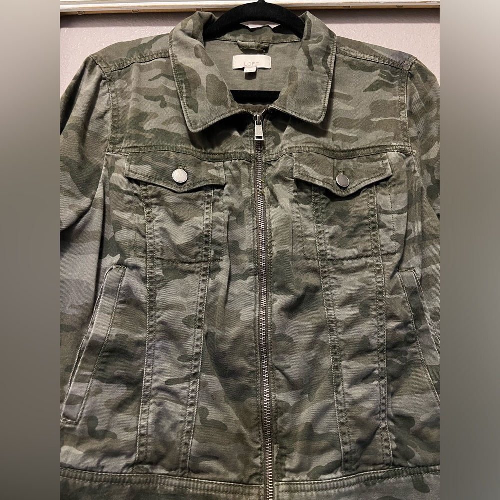 ❌SOLD LOCALLY❌LOFT Jean Jacket with a Camo Twist! - Picture 3 of 5